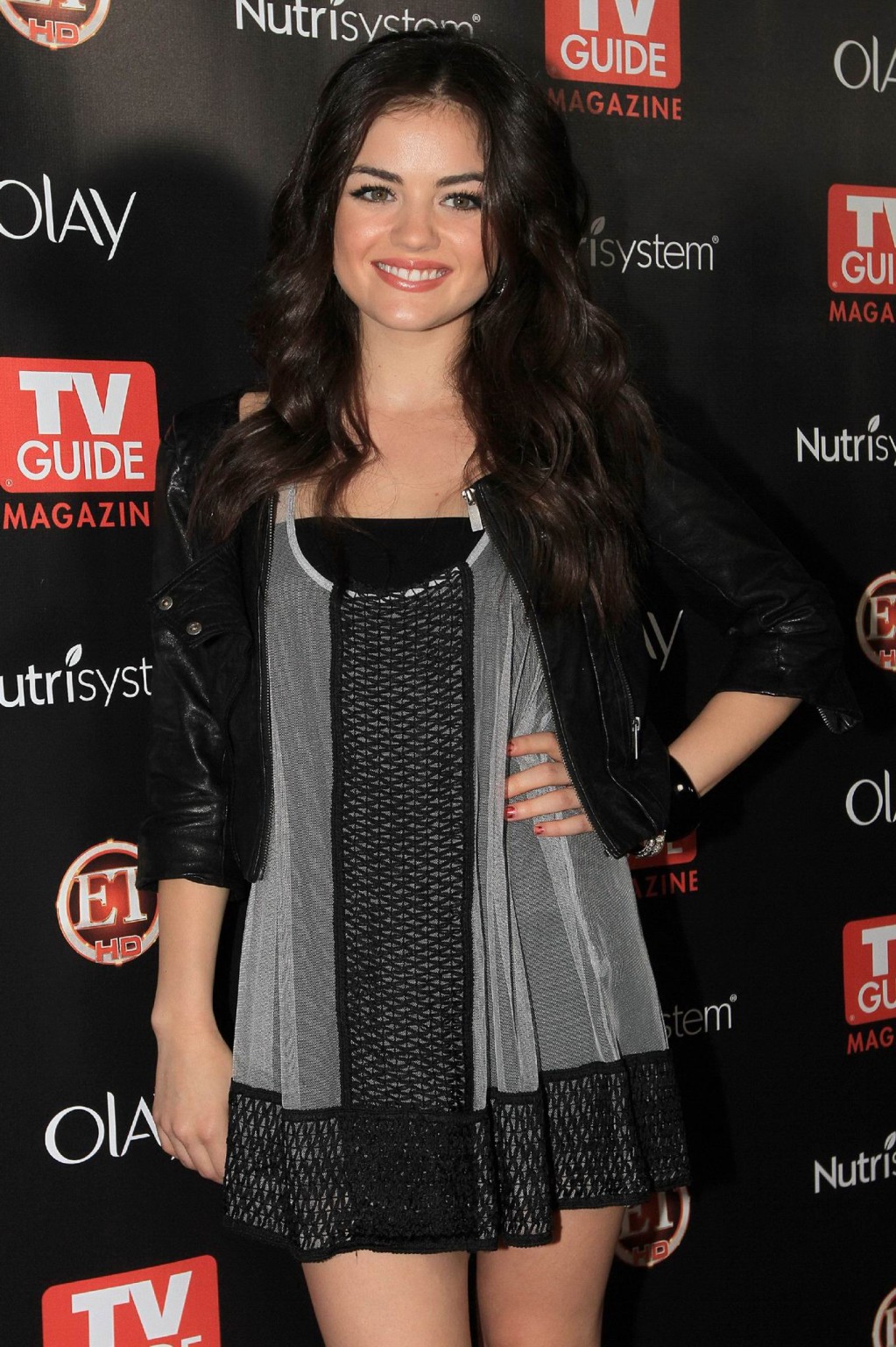 Lucy Hale langbeinig im Minikleid auf der 'Miss Golden Globes Party' in 'Cecconi's Re
 #75322787
