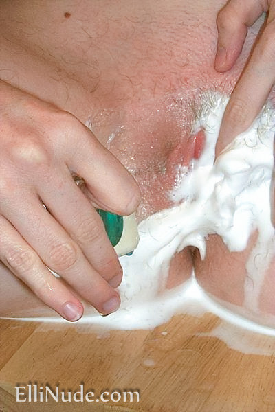 Elli is Shaved Smooth #67482477