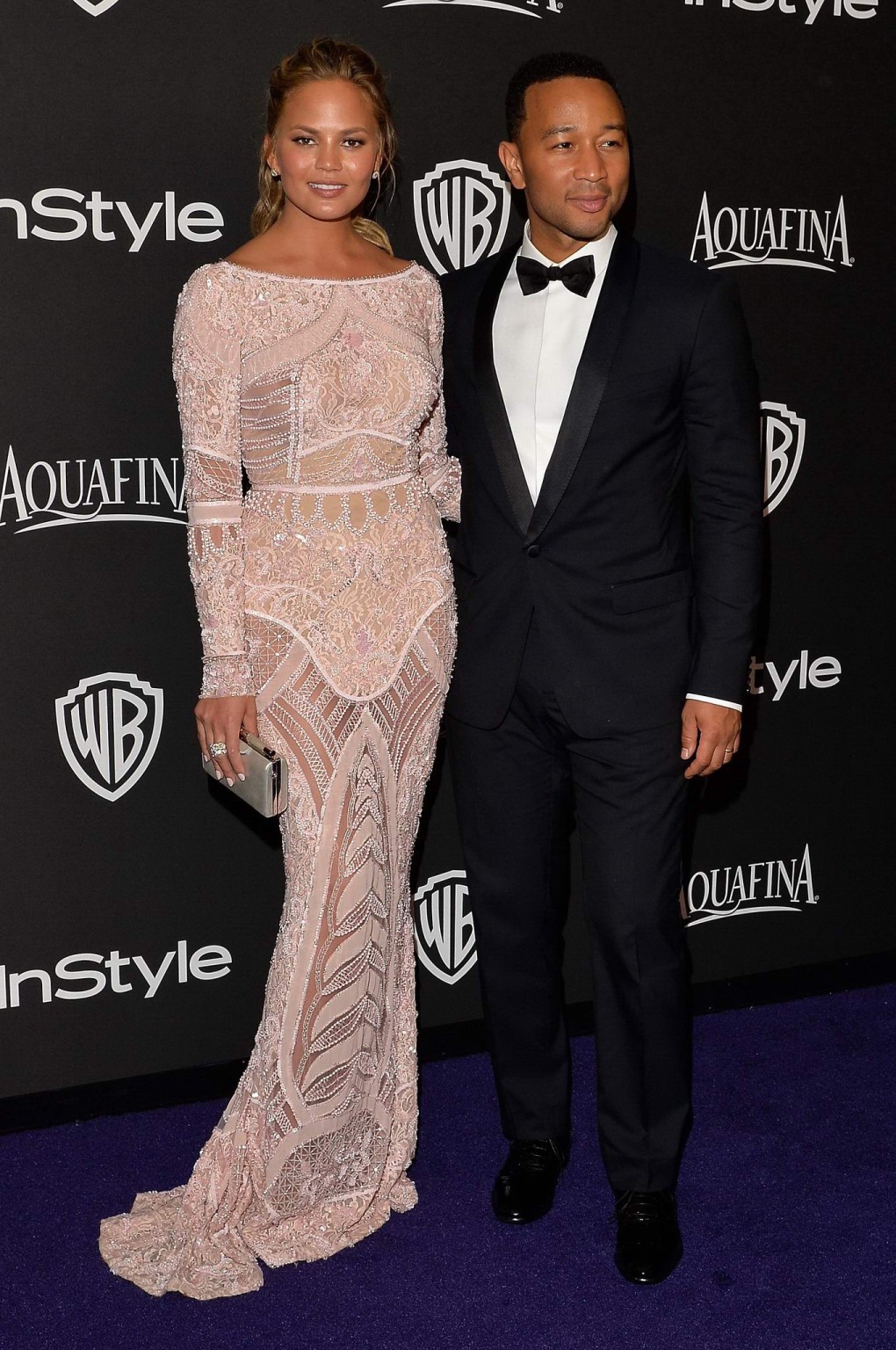 Chrissy Teigen zeigt ihre großen Brüste in einem durchsichtigen Kleid auf der Instyl
 #75175706