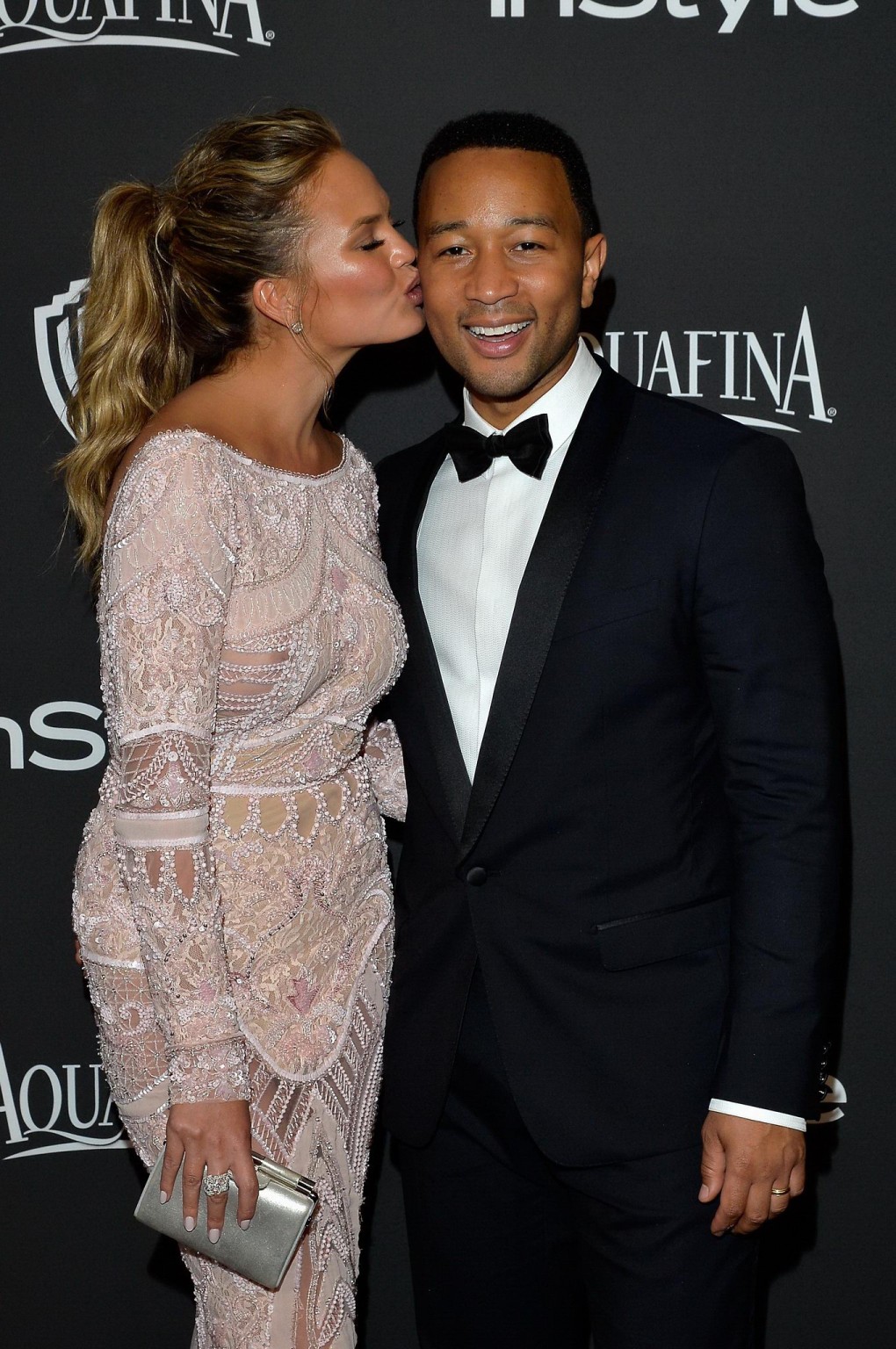 Chrissy Teigen zeigt ihre großen Brüste in einem durchsichtigen Kleid auf der Instyl
 #75175735