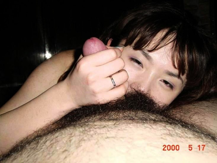 Sexy y caliente asian babe da gran mamada en su dormitorio
 #69912171