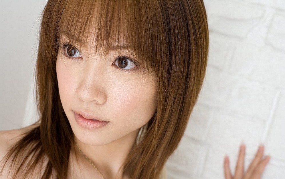 Lovely asian model Reika Shiina poses showing tits #69778512