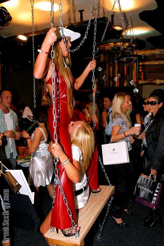 Barbie worships a huge black sword and getting ripped apart #76403399