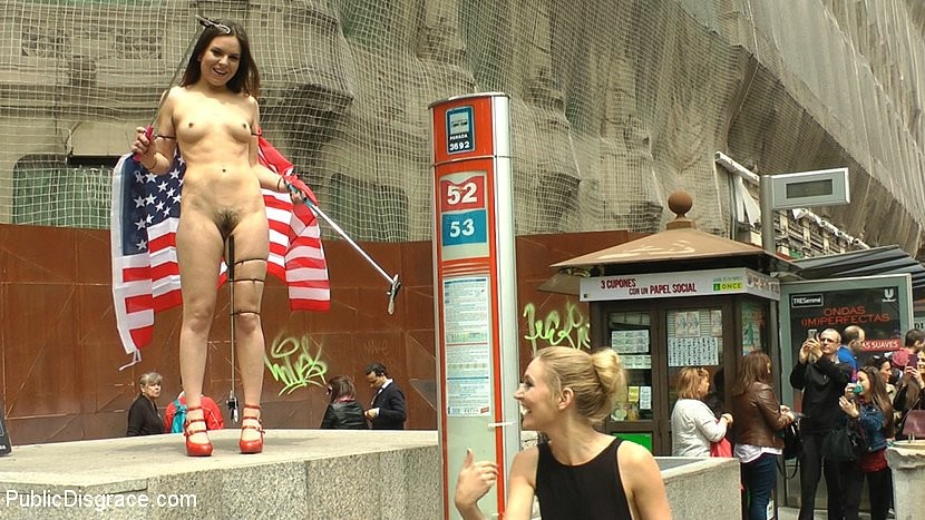 Juliette March american tourist humiliates herself nude in publi #71938728