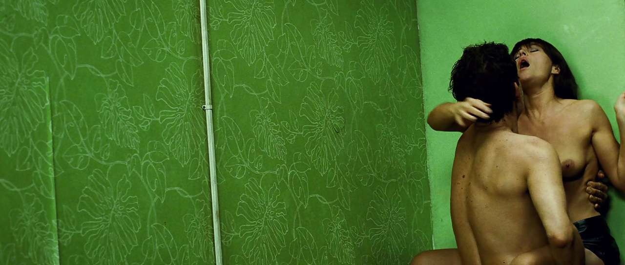 Monica Bellucci showing her nice big tits and fucking and posing in stockings #75299060