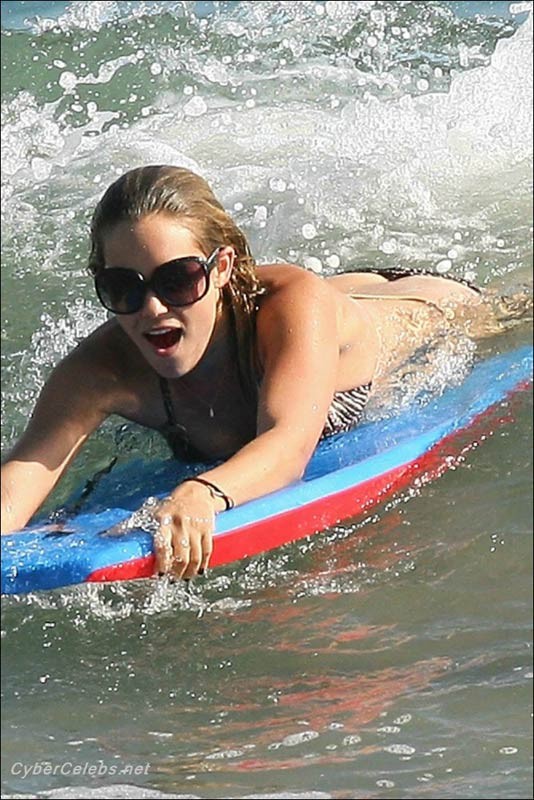 Celebrity blonde babe Lauren Conrad stunning ass in bikini #75399426