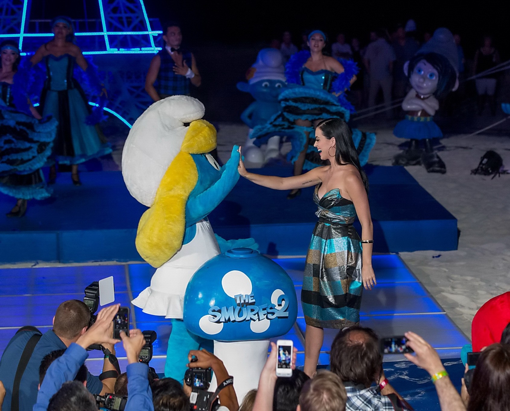 Katy Perry showing big cleavage in a hot strapless dress at The Smurfs 2 party a #75234419