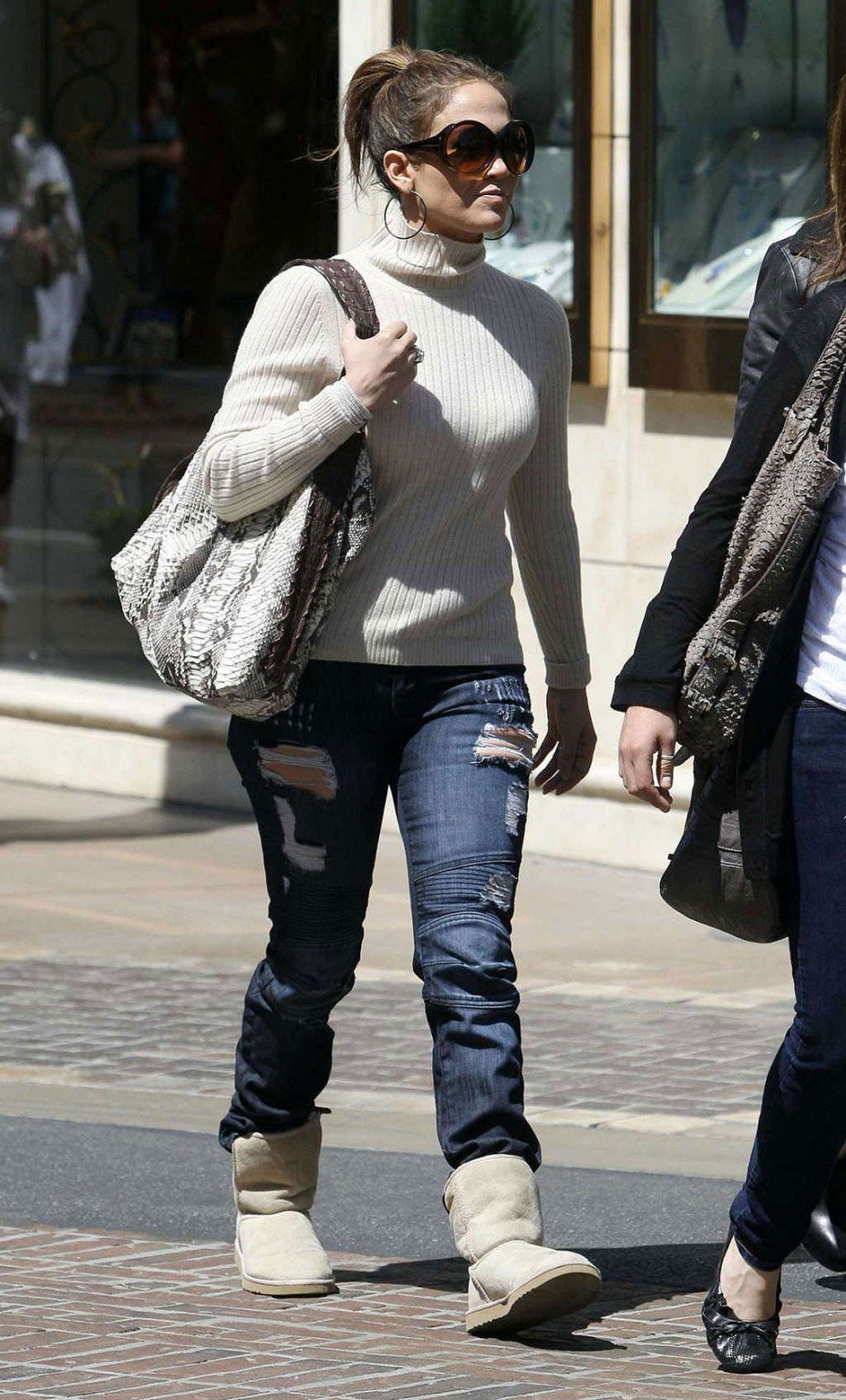 Jennifer Lopez walking on street and showing fantastic tits #75354383