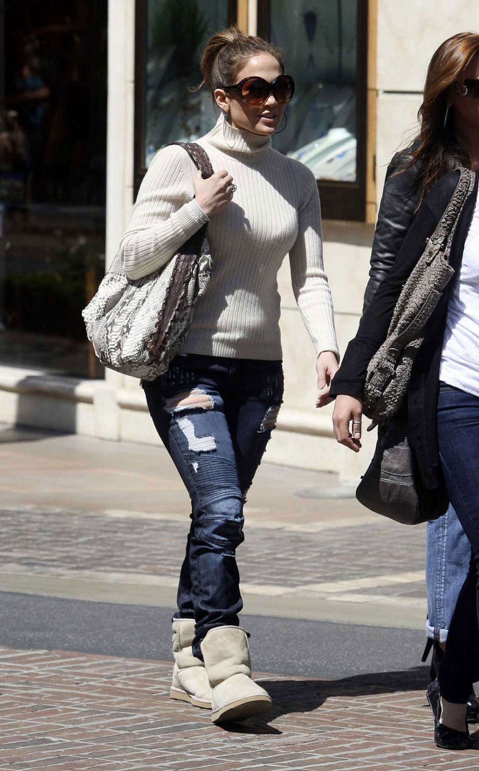 Jennifer Lopez walking on street and showing fantastic tits #75354397