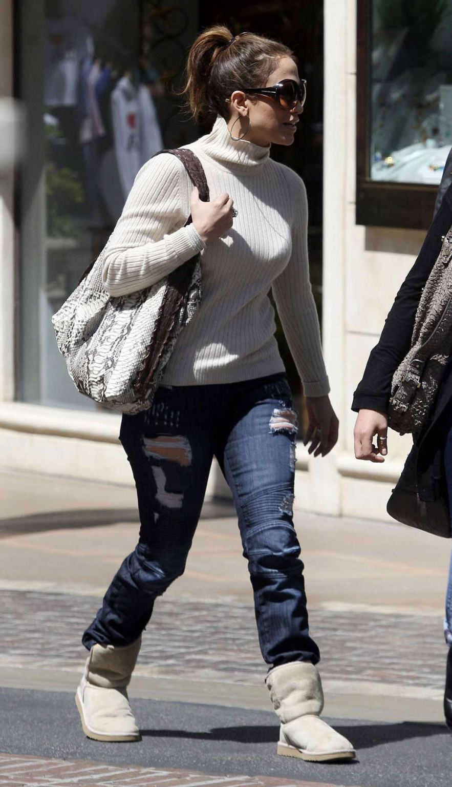 Jennifer Lopez walking on street and showing fantastic tits #75354411