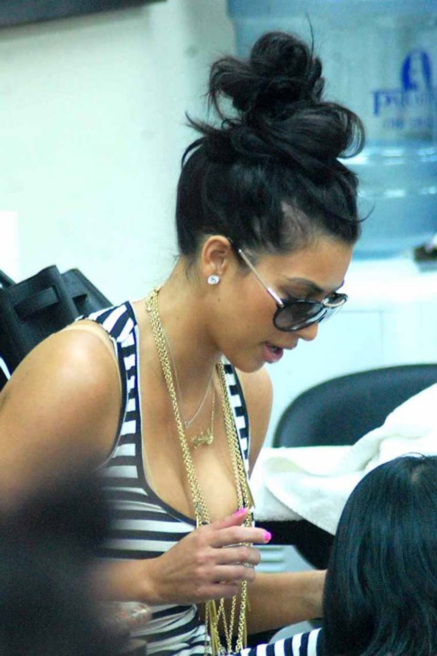 Kim Kardashian looking very sexy and exposing her huge boobs #75306852