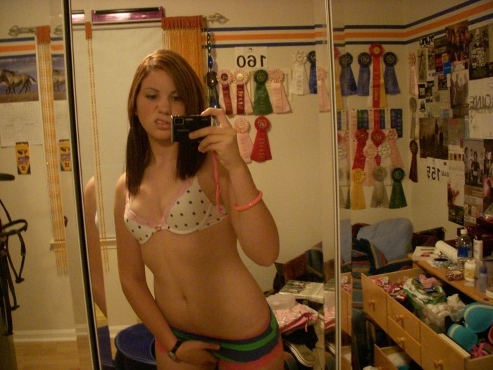 Many pretty amateur teens undressing and posing #79465155