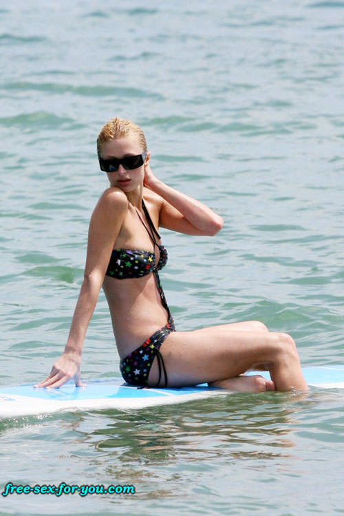 Paris Hilton showing tits while learning to surf paparazzi pix #75432091