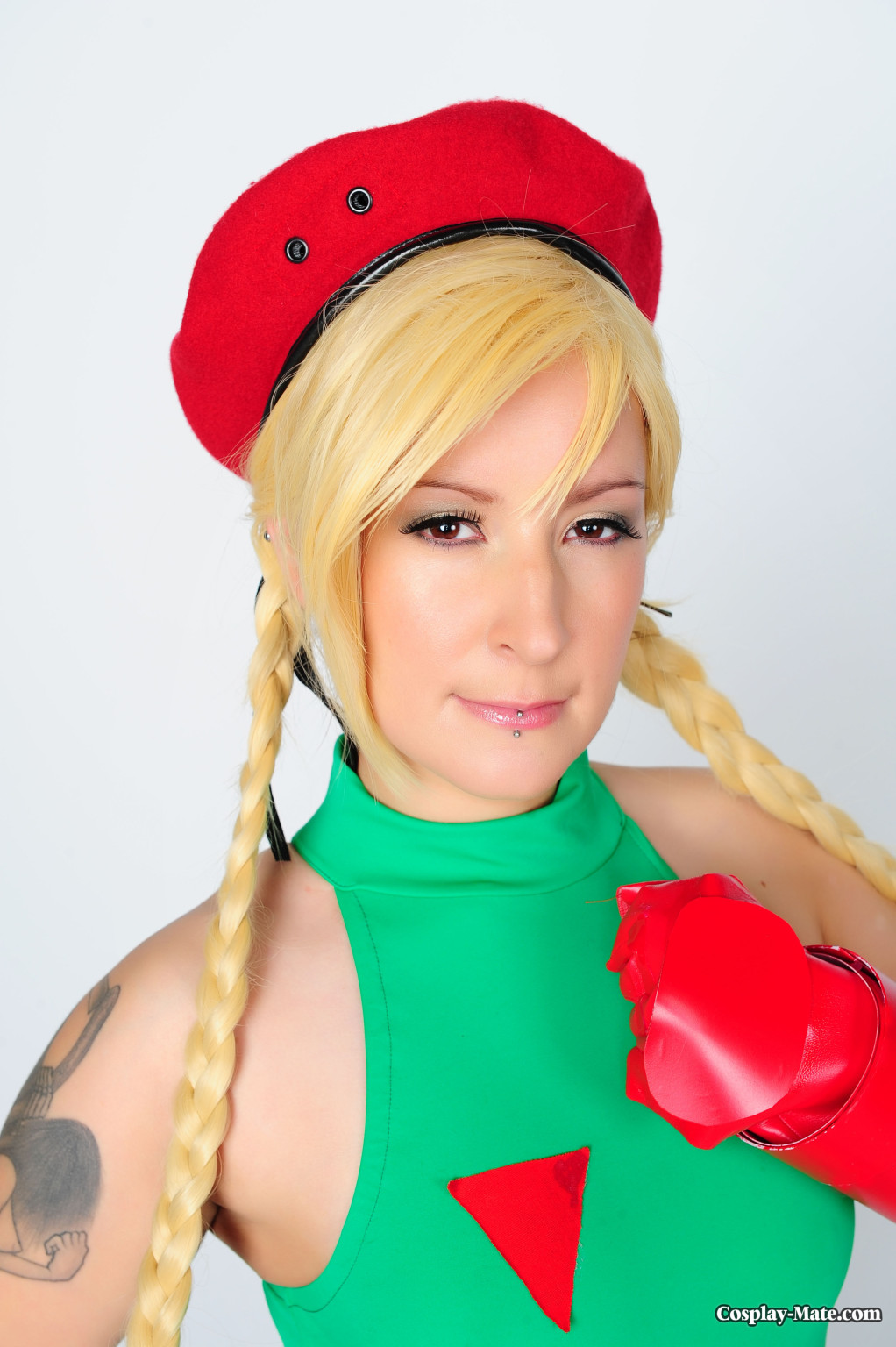 Blondes Zopf-Cosplay-Teenie
 #73499161