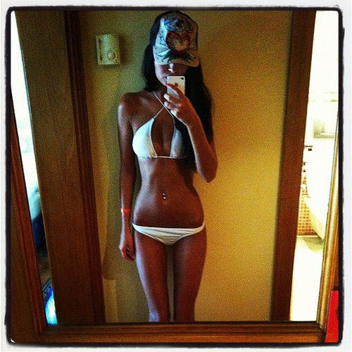 Self shot gfs are posing for cell phone camera gallery 18 #67878013