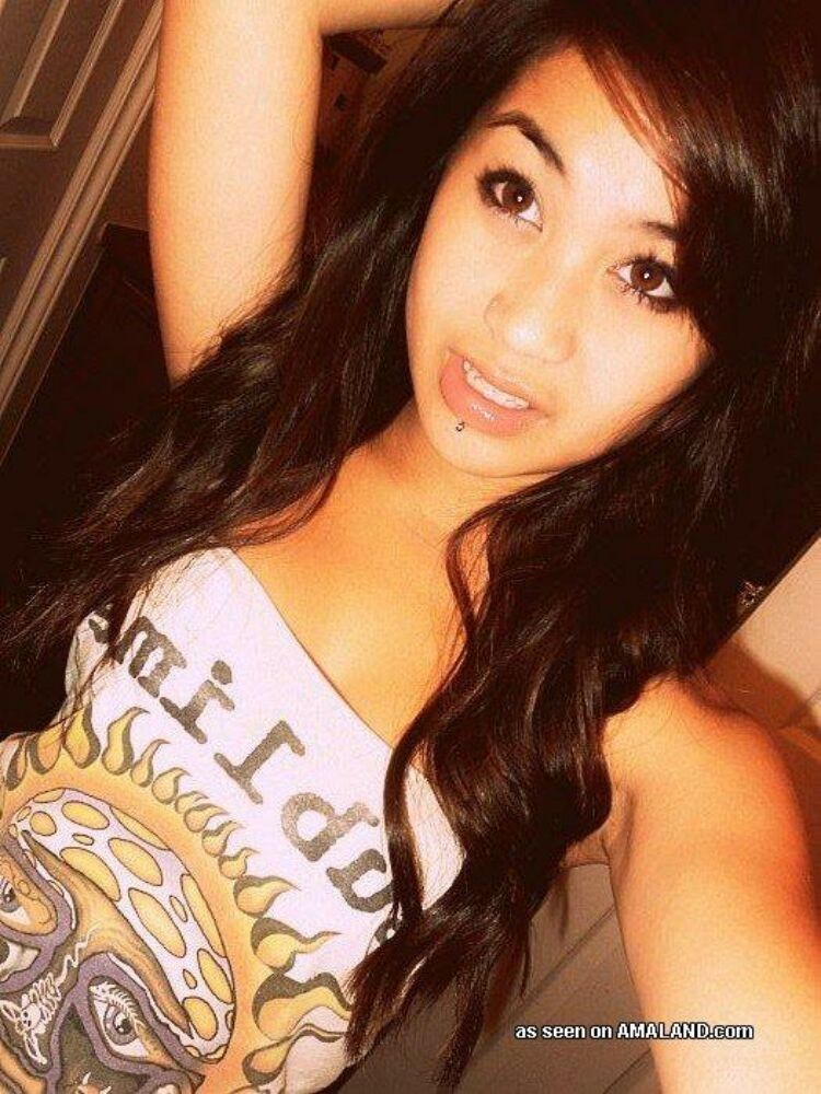 Asiatische Frauen posieren und ficken vor der Kamera Seite 8
 #67754635