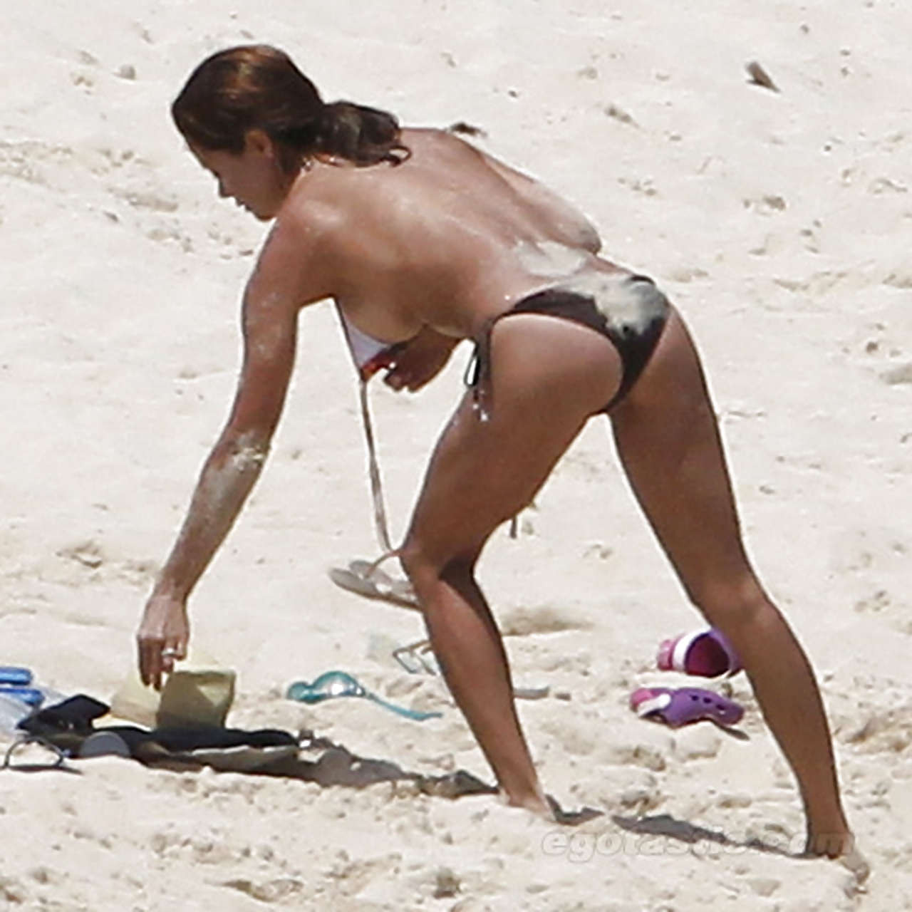 Brooke Burke showing her great body in various bikini and almost topless #75290904