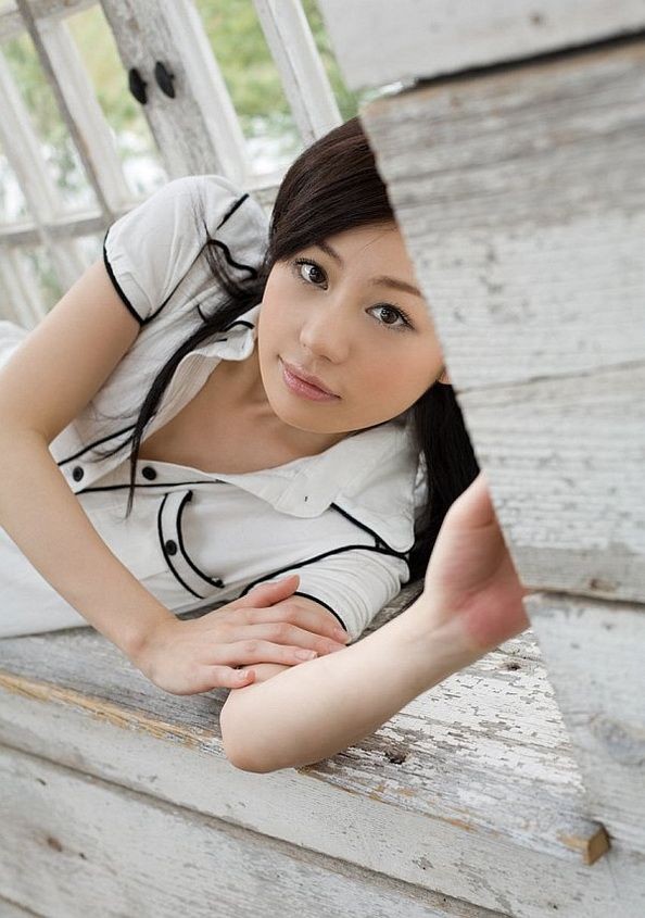 Takami hou, adorable jeune asiatique est sexy et mignonne en lingerie
 #69885673