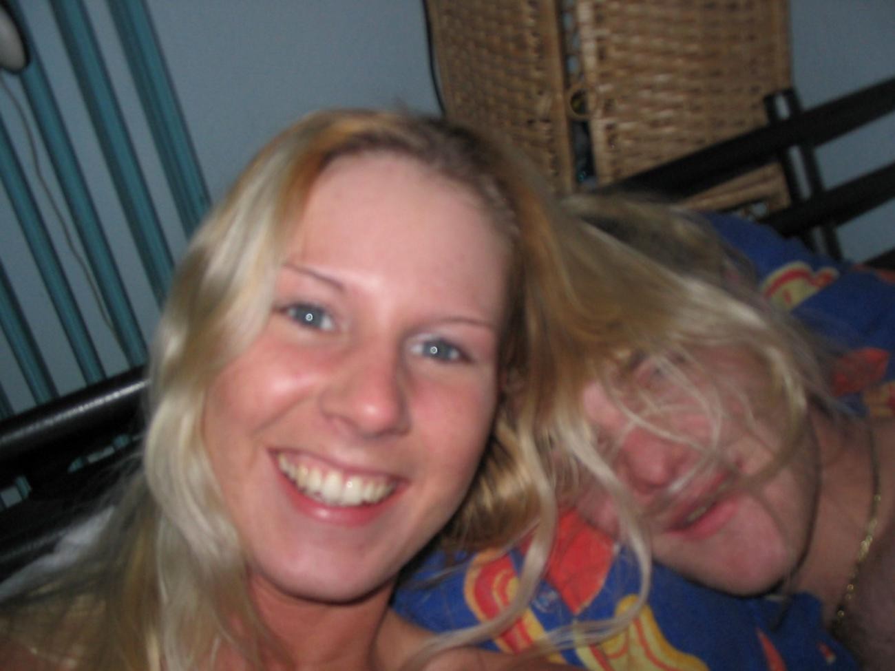 Photos érotiques hardcore prises pendant les vacances d'une blonde sexy.
 #77127497