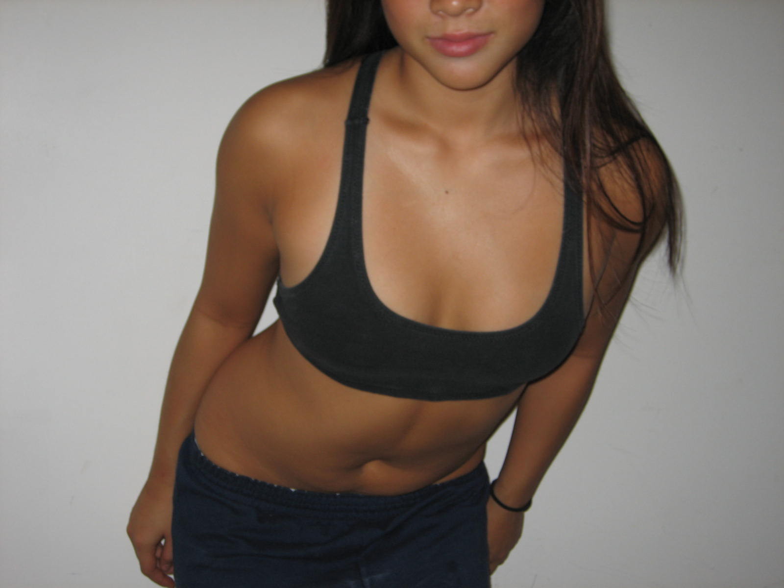 Asiática adolescente
 #69977415