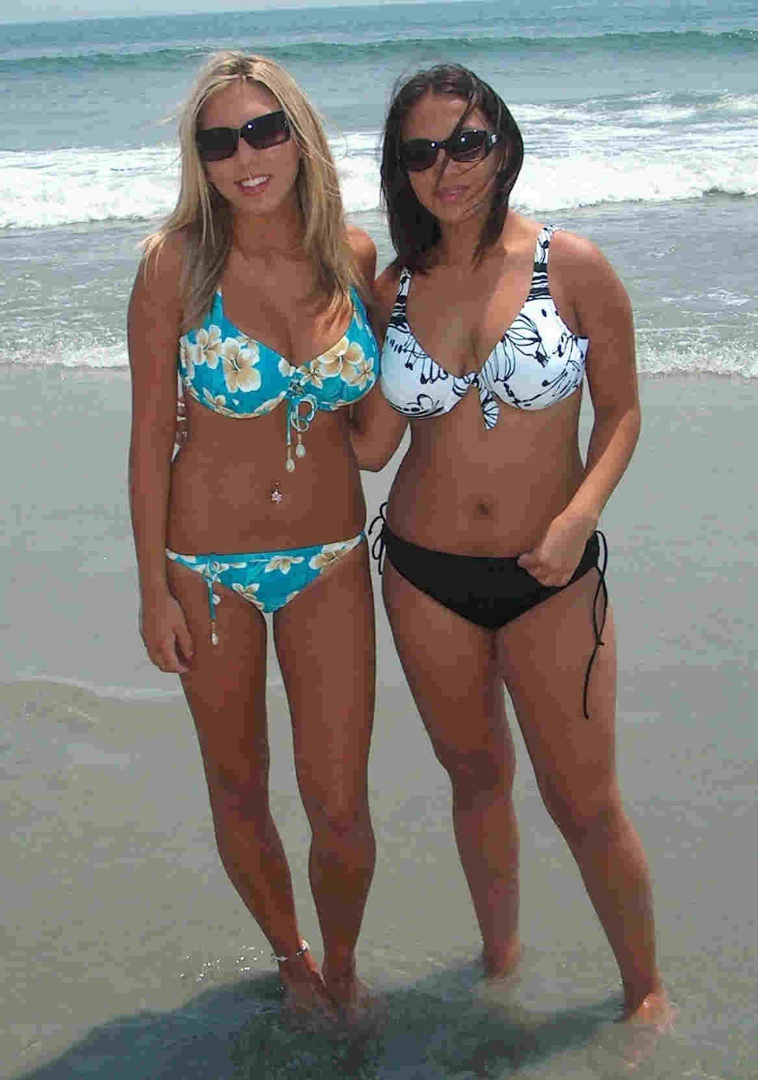 Teens topless on the beach #72320936