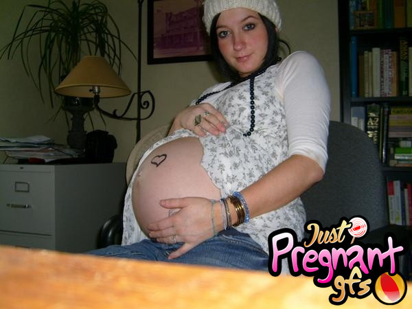 Teasing großen Bauch Amateur Teens schwanger
 #67358932