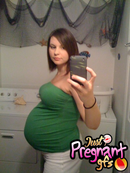 Teasing großen Bauch Amateur Teens schwanger
 #67359012