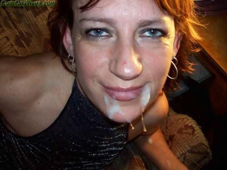 Esposa toma de ambos extremos en sus agujeros en la fiesta de sexo swinger
 #67246764