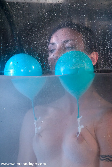 Athletic hottie Wenona is tied, fucked and sprayed #72205336