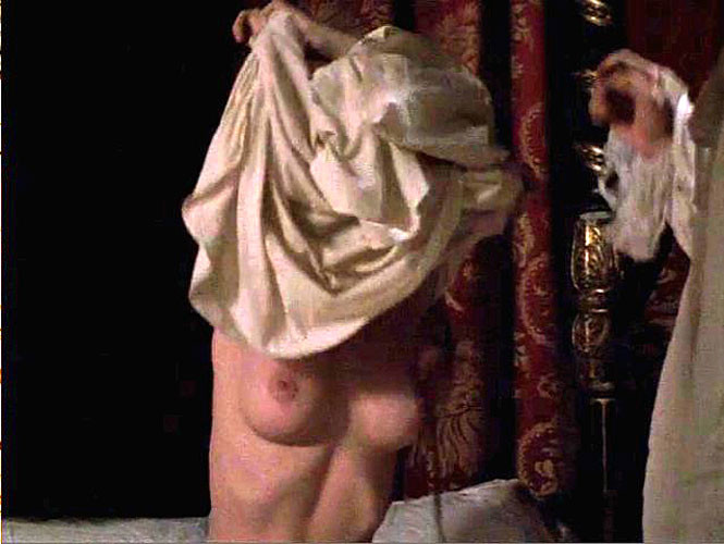 Uma Thurman showing her nice big tits in nude movie scenes #75400593