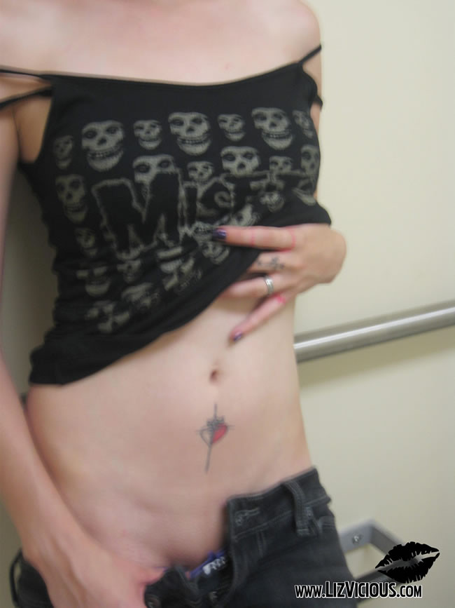 Goth chick in a public bathroom jams a vibrator in her pussy #76280811