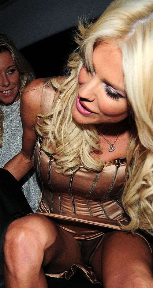 Victoria Silvstedt showing her big tits and pussy to paparazzi #75419027