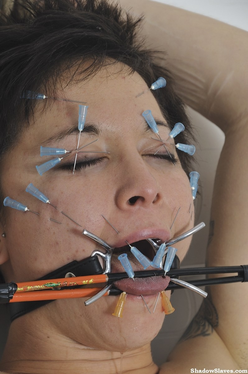 Polynese slave Mei Mara in facial needle torture and medical fet #69761607
