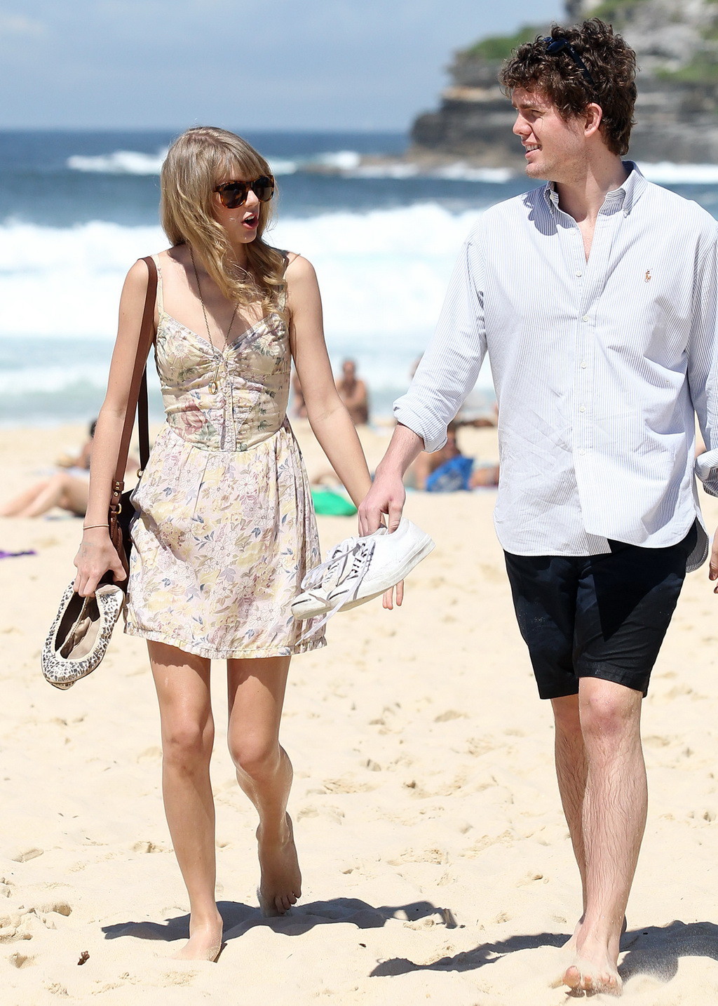 Taylor Swift cleavy and leggy in short dress at the beach in Sydney #75270893