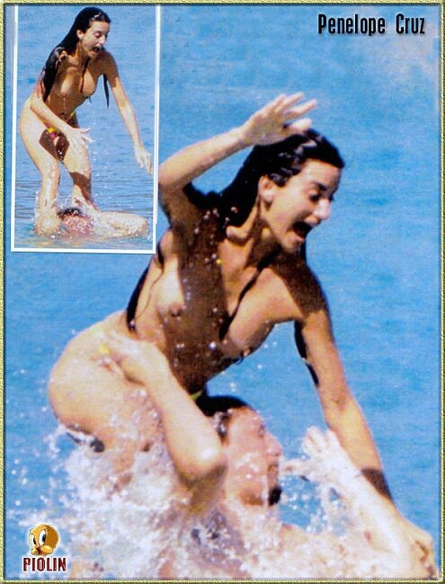 Penelope Cruz shows her brown boobs on the beach #72314735