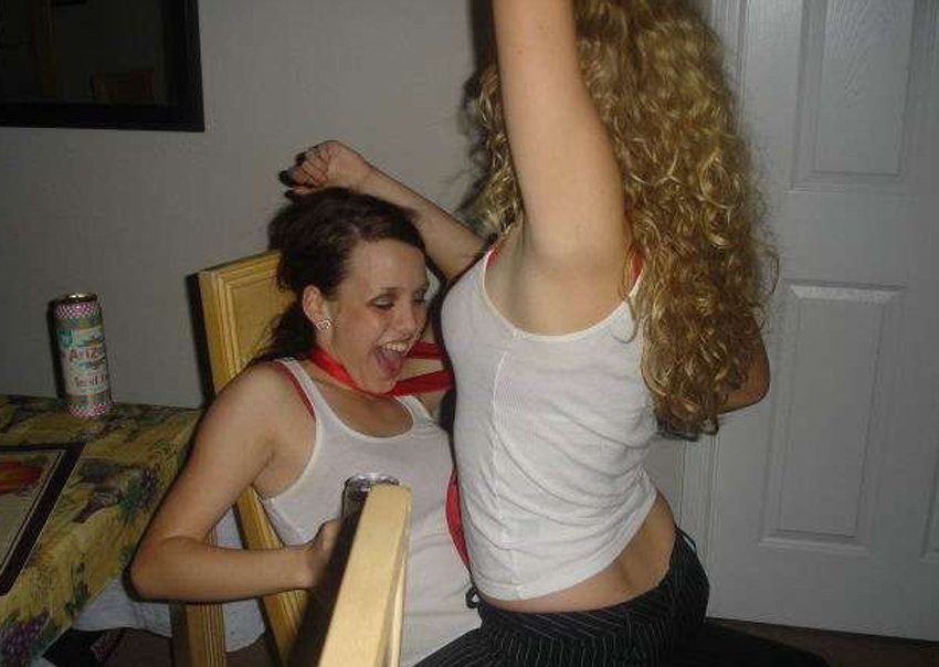 Wild Drunk College Coeds Party And Flash Boobs #76396960