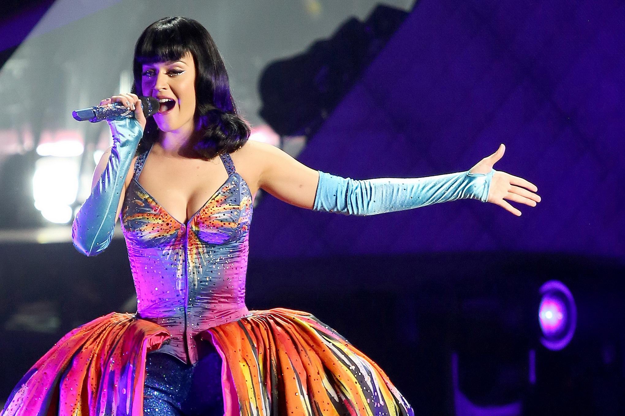 Katy Perry looking like a busty hentai character at her Prismatic concert tour i #75182324