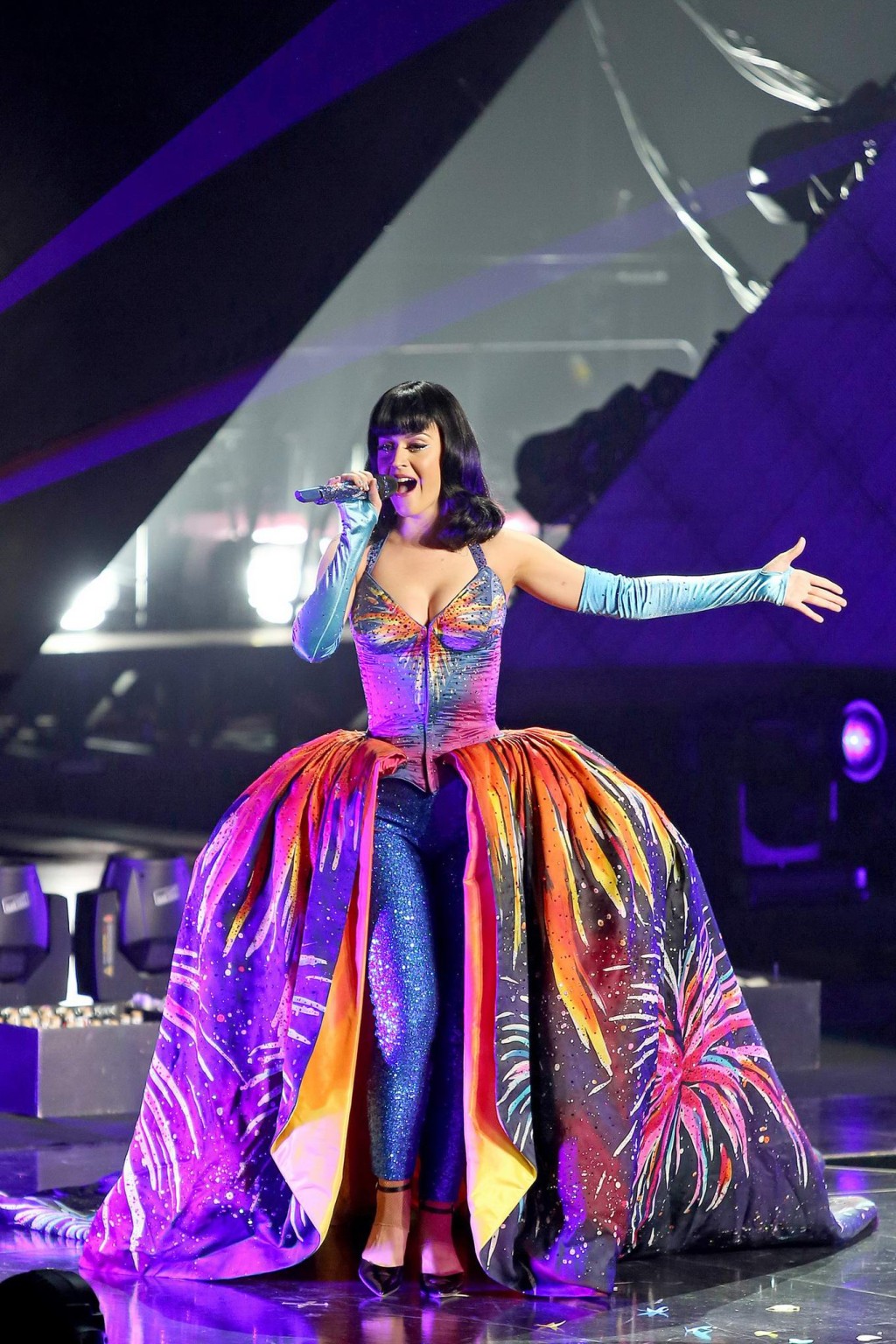 Katy Perry looking like a busty hentai character at her Prismatic concert tour i #75182333