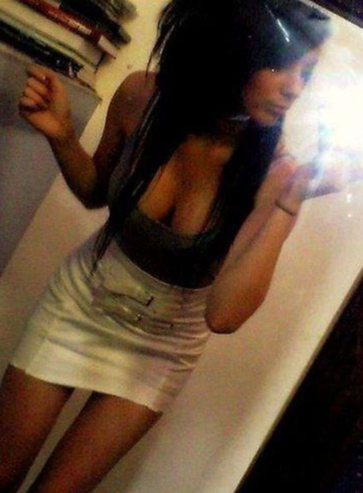 Seductive self-pics of emo babes #67609596