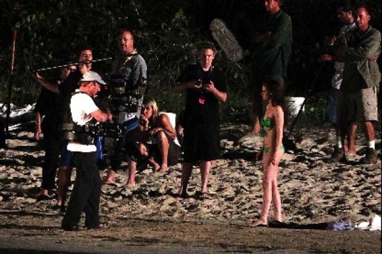 Kristen Stewart exposing her sexy body and nice tits in green bikini #75306663