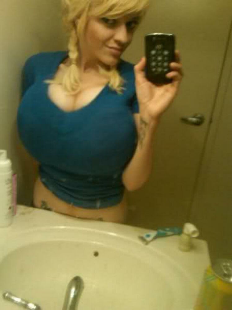 Big tit gfs exposing thier busty bodies gallery 29
 #67931526