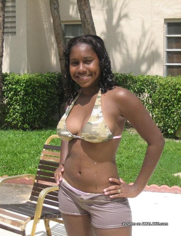 Nice picture collection of hot ebony chicks posing sexy on cam #67355151