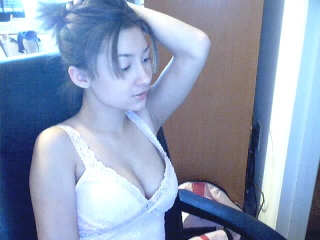Cute asian teen with her webcam #70033523