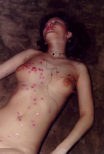 痛みと針のフェティで奴隷少女ラのヴィンテージ燃焼拷問
 #71914507