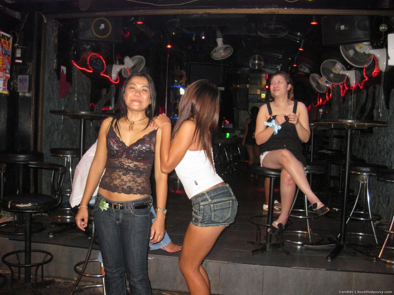Thai Bargirl Amateur Whores Flashing Tight Asses And Pussy Lips Asian Sluts