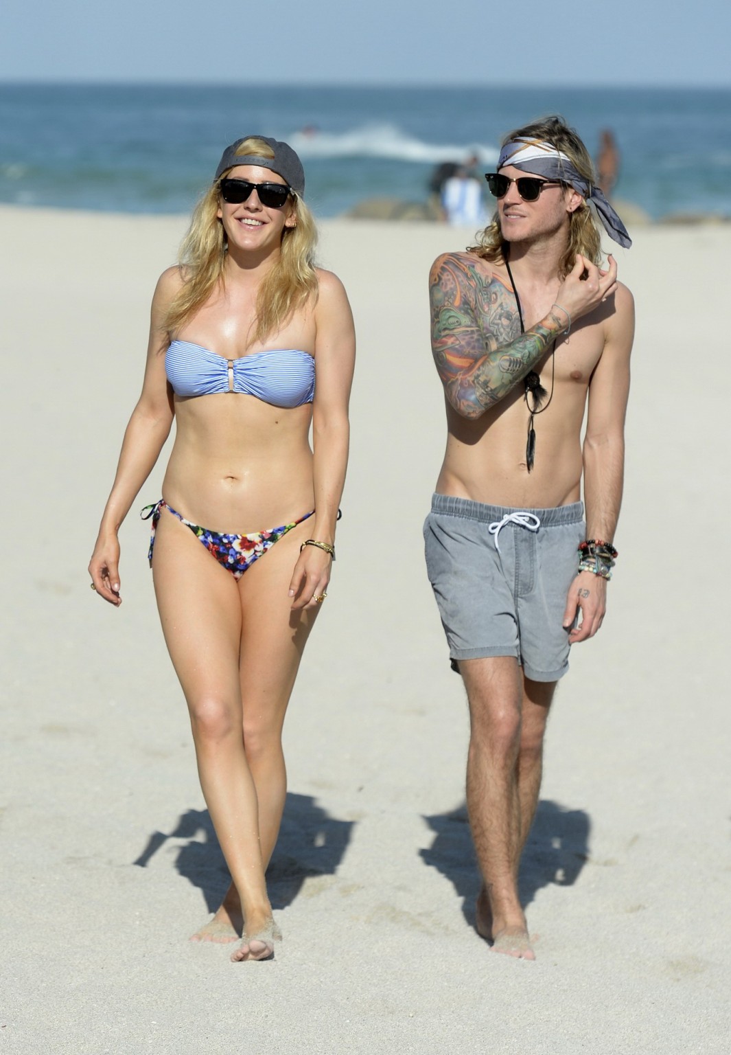 Ellie Goulding showing off her curvy body in a skimpy twopiece at the beach in M #75176152