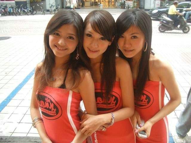Teen asiatische Freundinnen ficken in Amateur-Sex-Bilder
 #67340170