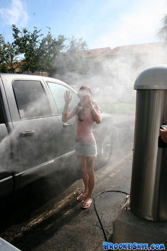 Hot Teen Lesben bekommen wild an der öffentlichen Auto war
 #78233802