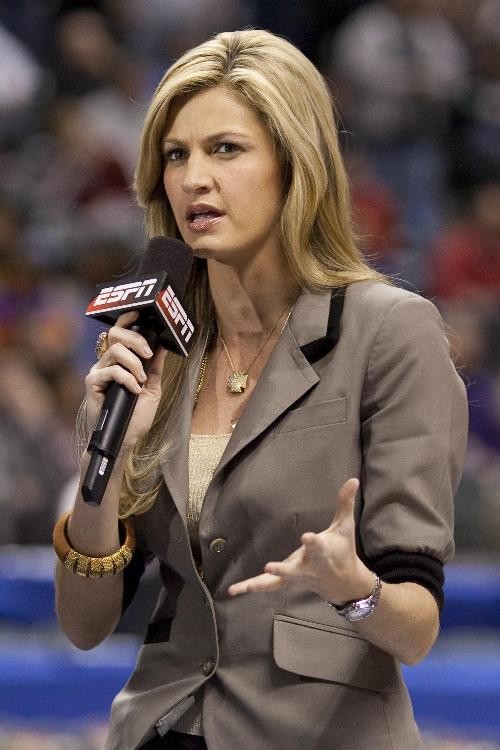 Sexy erin andrews celeb sport reporter frechen arsch
 #70465611