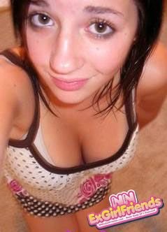 Überprüfen Sie meine Exfreundin
 #79379710